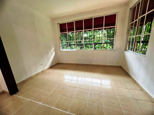 Apartamento En Venta 3 Habitaciones En Ciudad Real