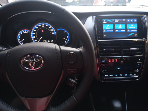 Toyota Yaris 1.5 107Cv Xls Pack Cvt