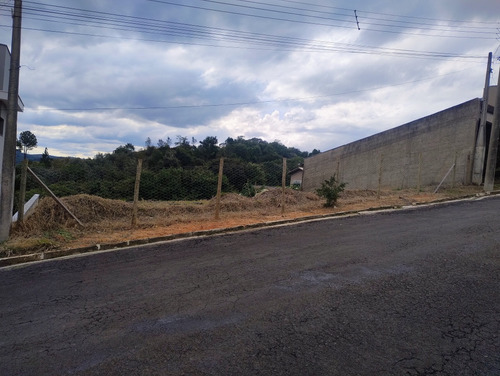 Terreno Condomínio Orypaba