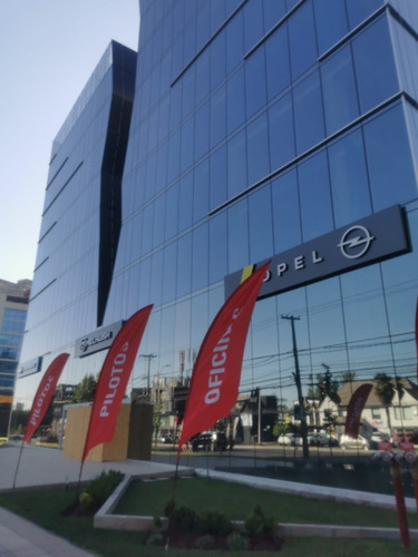 Imagen 1 de 8 de Moderna Oficina Ubicada En Los Ilanes Con Avenida Las Condes