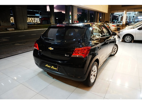 Chevrolet Onix 1.4 MPFI LT 8V FLEX 4P MANUAL