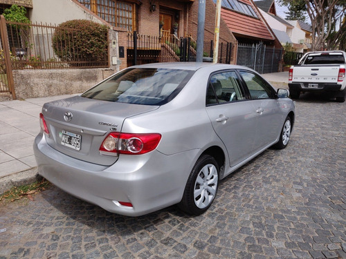 Toyota Corolla Xli 1.8 6mt