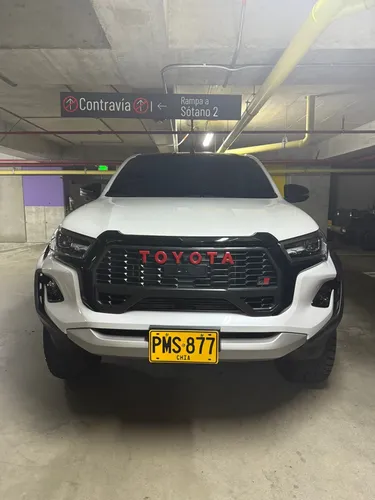 Toyota Hilux 2.8 Gr-S
