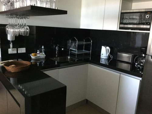 Apartamento En Venta De 2 Dormitorios En Manantiales