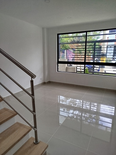 Casa De 2 Niveles En Venta En La Ceja(sector Unidad Deportiva).