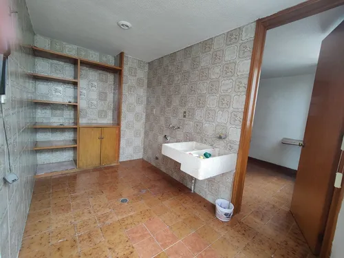 Se Vende Excelente Casa En Bosques De Las Lomas (v)