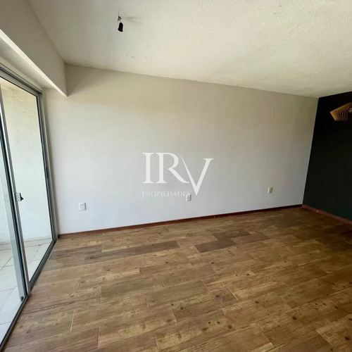 Venta Apartamento 1dorm. Aire Acond. Gimnasio. Parrill. Piscina.