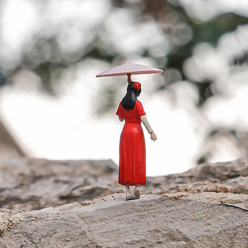 Figura De Niña De Aduanas Antigua, Mini Muñeca Rojo