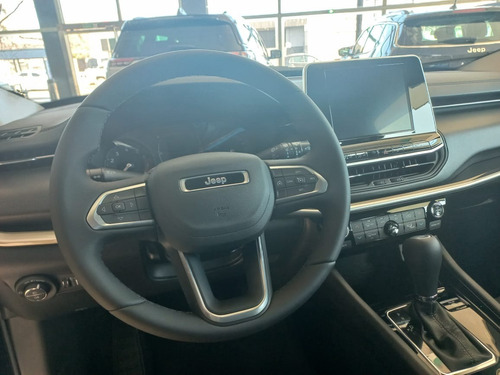 Imagen 14 de 15 de Jeep Compass Sport Aut Turbo 1.3