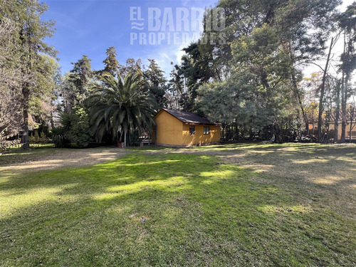 Casa En Venta En Chicureo, A Pasos Del Colegio Santa Cruz