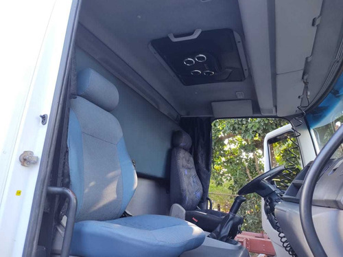 Volkswagen Vw 24.250 09/10 Bau - Trianguloveiculos