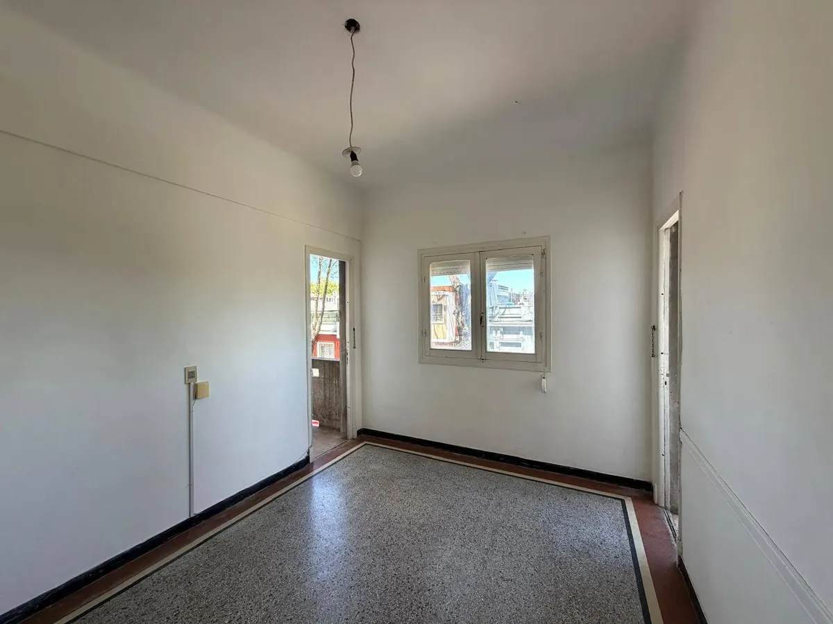 Alquiler De Apartamento En Doctor Martín C. Martínez Con 2 Dormitorios En La Comercial · Foto 2