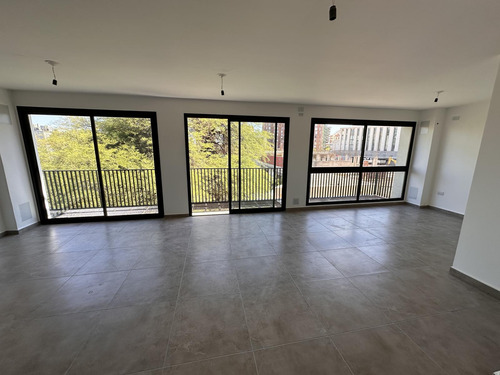 Venta Edificio Comercial - Corporativo - Residencial En Bloque, Barrio Guemes, Cordoba Capital