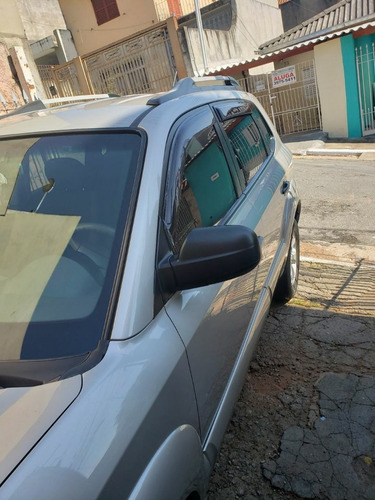 Imagem 7 de 7 de Hyundai Tucson 2009 2.0 Gl 4x2 5p
