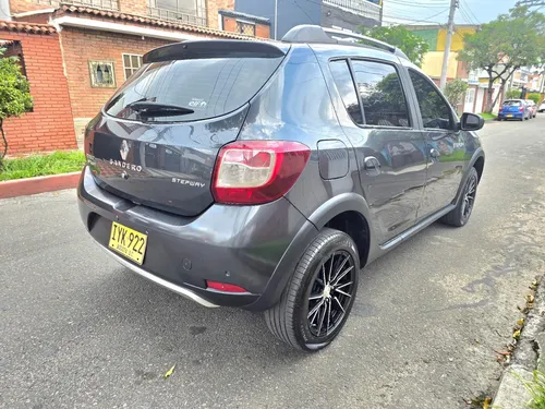 Renault Stepway 1.6 Dynamique / Intens