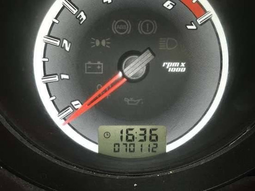 Ford Fiesta 1.0 Rocam Hatch 8v Flex 4p Manual