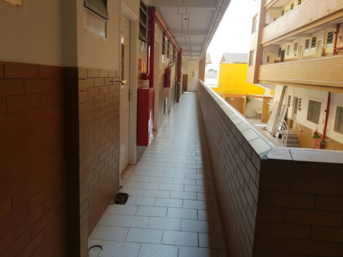Imagem 2 de 11 de Apartamento Para Temporada
