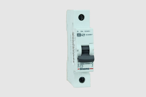 Interruptor Termomagnetico Mini Din 1p 63a 110/220-400 Volts