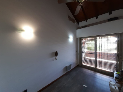 Imagen 7 de 14 de Casa En Venta En Castelar Sur