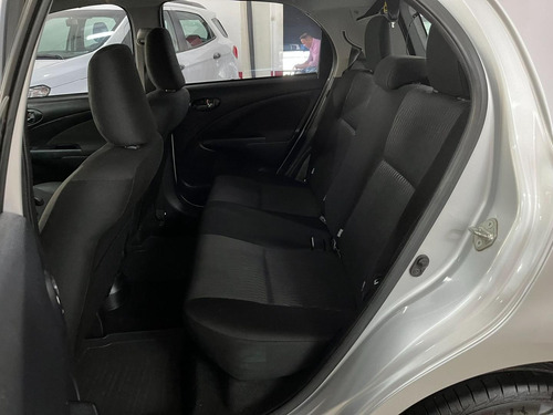 Etios 1.5 Hatch X Plus
