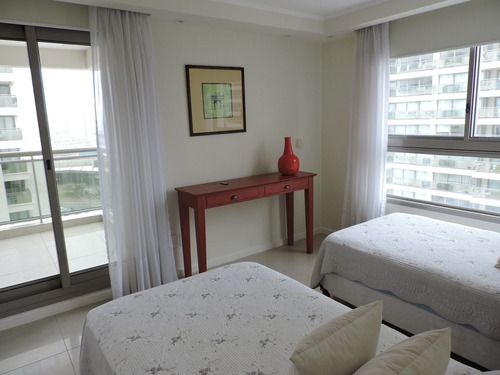 Imagen 8 de 15 de Apartamento En Venta De 3 Dormitorios En Playa Brava (ref: Lij-3058)