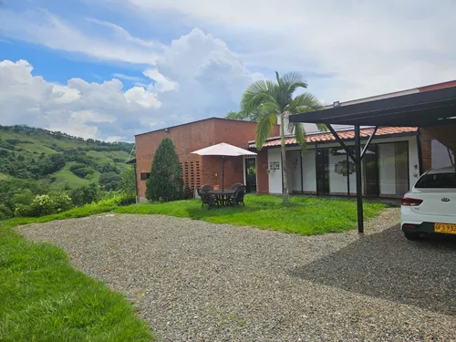 Casa Campestre. Finca, Lugar De Descanso Para Toda La Familia En Makadamia Conjunto De Casas Campestres