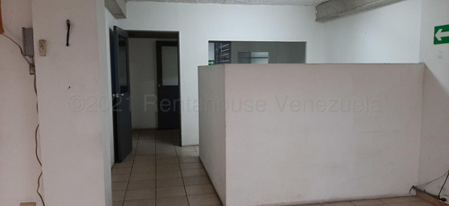 Imagen 2 de 28 de Ls Vende Local Comercial La Candelaria 23-8874
