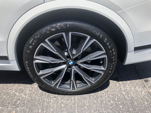 Bmw X7 50im V8 Biturbo R21