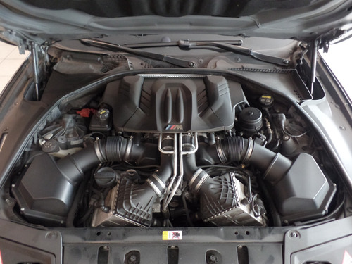 BMW Serie M 4.4 4p