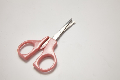 Imagen 6 de 10 de Tijera Con Puntas Redondeadas Para Bebés - Baby Innovation