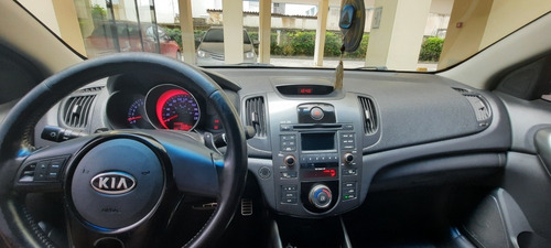 Imagem 11 de 12 de Kia Cerato 2013 1.6 Sx Aut. 4p