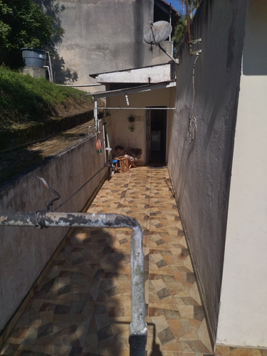 Casa 3 Cômodos+2 Casas + Garagem