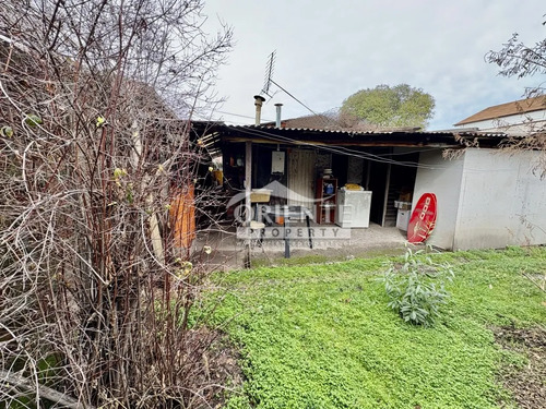 Terreno Con Casa Para Remodelar - Pueblo Lo Barnchea