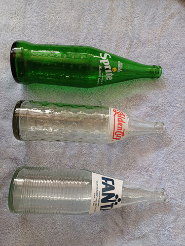 Botellas Retornables De Refrescos Vintage De Vidrio