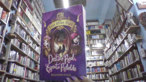 Ever After High :  Destino Real Espiritu Rebelde 