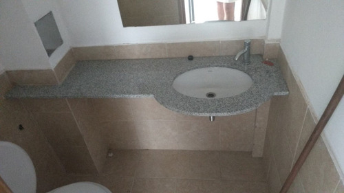 Imagen 5 de 16 de Local En Venta Brandsen Esquina San Martín