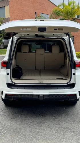 Toyota Land Cruiser Lc300 Vx-r 2024 Diésel Oman Aerokit