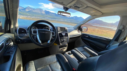 Chrysler Town & Country 3.6 Limited Atx 2014