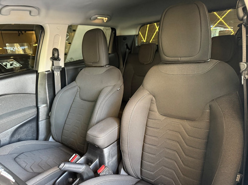 Fiat Toro 1.3 TURBO 270 FREEDOM AT6
