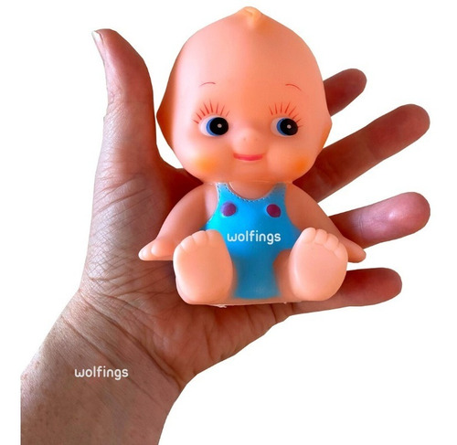 Muñeco Bebe Con Bañadera Juguete Chifles Baño Agua Bebes
