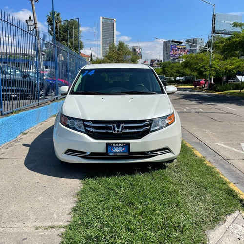 Imagen 2 de 12 de Honda Odyssey Ex 2014
