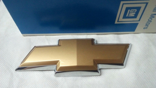 Escudo De Portón Meriva 09/ Legítimo Gm 94737519