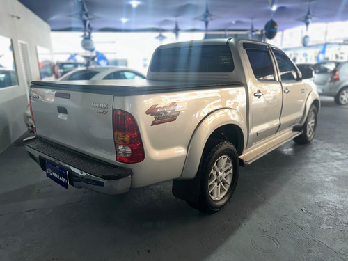 Toyota Hilux CD SRV D4-D 4x4 3.0 TDI Diesel Aut