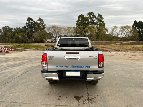 Toyota Hilux 2.7 Cd Srv Vvti 4x2 - A3