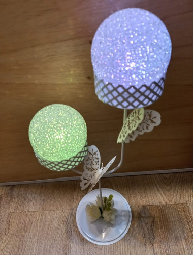 Centro De Mesa Luz Multicolor Con Mariposas Y Flores