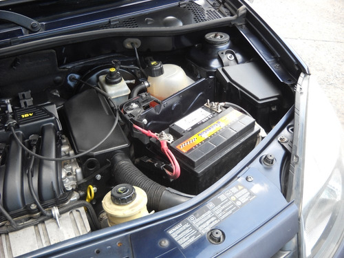 Renault Sandero Stepway 2010 1.6 Confort Azul