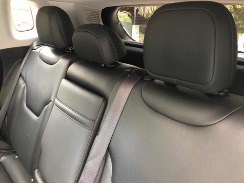 Imagen 21 de 25 de Jeep Compass 2020 2.4 Limited Plus 4x4
