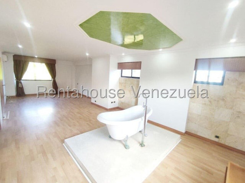 Mb Apartamento En Venta En El Cigarral, Distrito Metropolitano