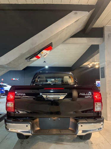 Hilux 2.7 Srv Cd 4x4 Flex 2020 0km - São Paulo Motorsport