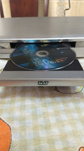 Aparelho De Dvd Philco Karaoke Dv P4800 Leiam A Descrição